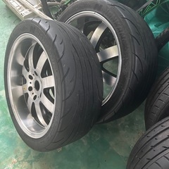 ハイエース20インチ6穴ホイールタイヤ4本の画像