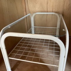 ガラス天板のテーブル差し上げますの画像
