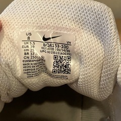 NIKE スニーカーの画像