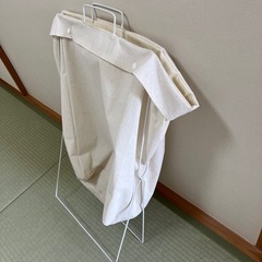 洗濯物入れ用バスケットの画像