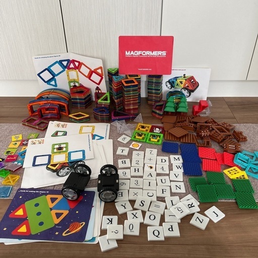 マグフォーマー　大量にあります！