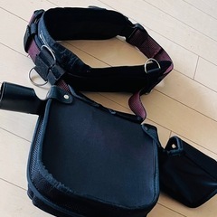 仮枠袋丸底墨坪・鑿差付　ＥＭ−０５【コヅチ 釘袋 腰袋 工具袋 ツールサック スミツボケース ノミサシ バックスリット エボリューション 大工 仮枠】安全帯胴ベルト セットの画像