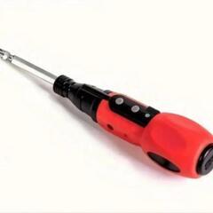 電動ドライバー 充電式 小型軽量 RED 新品、未使用！ の画像