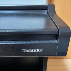 電子ピアノの画像