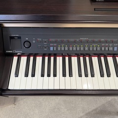 YAMAHA Clavinova 88鍵盤 電子ピアノ　CVP-501の画像