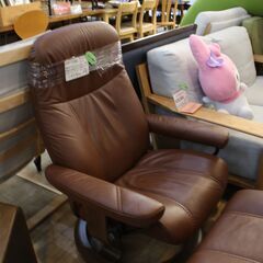 【川崎市宮前区リサイクルオフ】エコーネス　ストレスレスチェア　オットマン付き　ブラウンの画像
