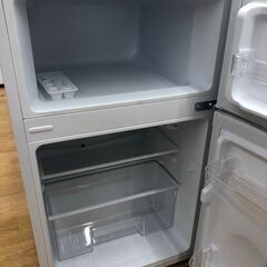 ★リユースのサカイ幸手店★SJ9930　ジモティ割あり★ アイリスオーヤマ　IRISOHYAMA 冷蔵庫 PRC-B092D-W 87L 23年製 動作確認／クリーニング済み SJ9930の画像