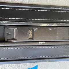 【無料】大型スーツケースの画像