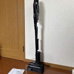 充電式サイクロンスティッククリーナーの画像