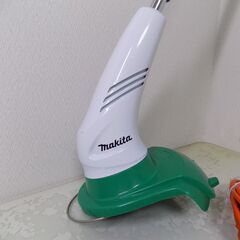 マキタ　草刈り機２５０ｍｍ　ナイロンコード式　ＭＵＲ２５００　電源コード長１０ｍ　使用感少ないの画像