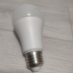【8/1まで掲載】人感センサー付き LED 電球 電球色の画像