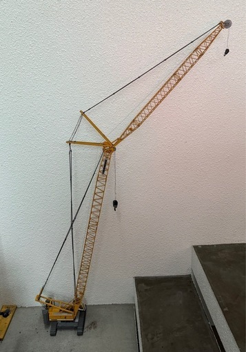 LIEBHERR　クレーン　模型