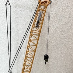 LIEBHERR　クレーン　模型の画像