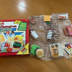 ★【廃番】トイザらス限定　マクドナルド　おままごとセット＆　ピクニックセット　＆　ハッピーミールセット二種★の画像