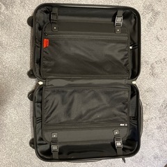 スーツケースの画像