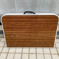 【中古/レトロ/引取り限定】■フォールデングテーブル■木目■折りたたみ■ATW-1070■アウトドアに！■の画像