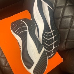 新品　NIKE WINFLO 8. ナイキ　黒　スニーカー　29.5センチの画像
