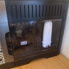 【三軒茶屋で引き渡し】DeLonghi 全自動コーヒーメーカー ECAM29081XTB（極美品）　全自動 コーヒーメーカー マグニフィカの画像