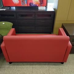 【ジモティー割引で最大15％OFF⭐️】2人掛けソファ 赤の画像