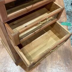 【愛品館 市原店】イギリスヴィンテージ　シャツキャビネットの画像
