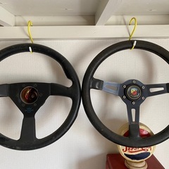旧車ステアリング　Momo、ナルデイの画像