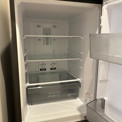 締め切りました　2022年製　三菱ノンフロン冷凍冷蔵庫146L　MR P15G H1の画像