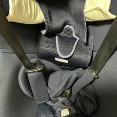 チャイルドシート　AILEBEBE 紺色の画像