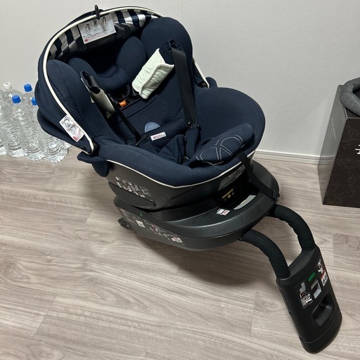 ALLEBEBE ベビーシート ネイビー チャイルドシートAILEBEBE 紺色 (にっしー) 藤が丘のベビー用品