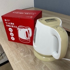 電気ケトル
の画像