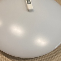 【シンプル調光】ニトリ LEDシーリングライト 8畳用 リモコン付 (8380171)の画像