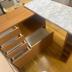 キッチンカウンターの画像