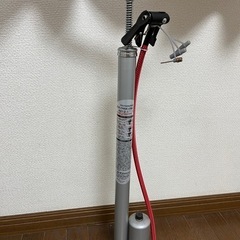 自転車空気入れの画像