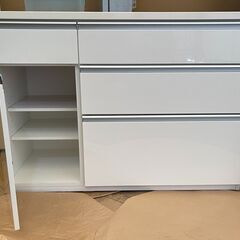 ニトリ　キッチンカウンターの画像