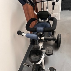 三輪車の画像