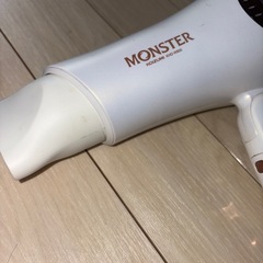 monster 強風 速乾 ドライヤー　コイズミの画像