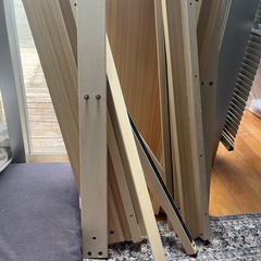 木材　ベッドフレームの画像