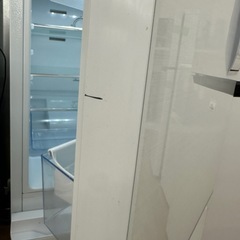 【ドリーム川西店御来店限定】ハイセンス　冷蔵庫　HR-G13C-W  2023年製／クリーニング済み 【2125560000021319】の画像