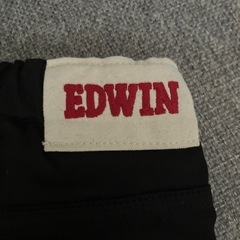 EDWINブラックパンツ、100センチの画像