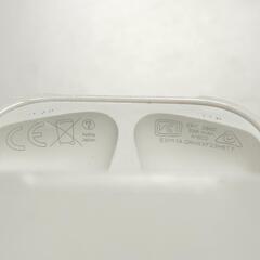 Apple AirPods 充電ケースのみの画像