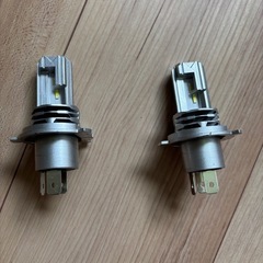LEDヘッドライトバルブ　H4 ハイローの画像