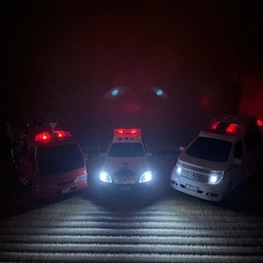 パトカー 救急車 消防車の画像