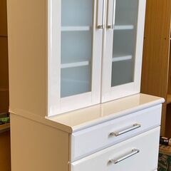 ニトリ　食器棚の画像