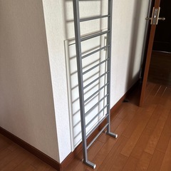 突っ張り棚の画像