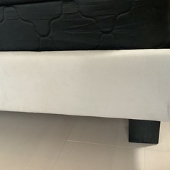 ダブルベッドフレーム&マットレスを無料で差し上げますの画像