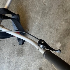 Tanaka　肩掛け式　草刈機　草刈り機　刈払機　刈払い機　タナカ　TB-23HTB　 動作確認済み　訳ありの画像