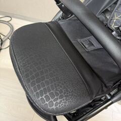 ベビーカー 折りたたみ可 黒色 説明書なしの画像