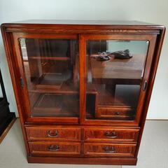 民芸茶箪笥の画像