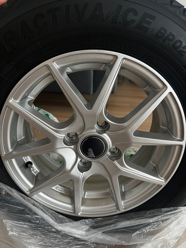 スタッドレスタイヤ＆ホイール4本セット