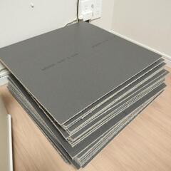 50×50パネルカーペット　38枚+αの画像