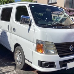 日産キャラバン DX平床(VWE25)3000cc スーパーＤＸディーゼル3/6人★ナビ★キーレス★PW★ETC★ 平成20年式 2WD(ロングボディ) 4速オートマチック 380000円 今年の自動車税＋リサイクル♻️＋車両価額　込み込み。の画像